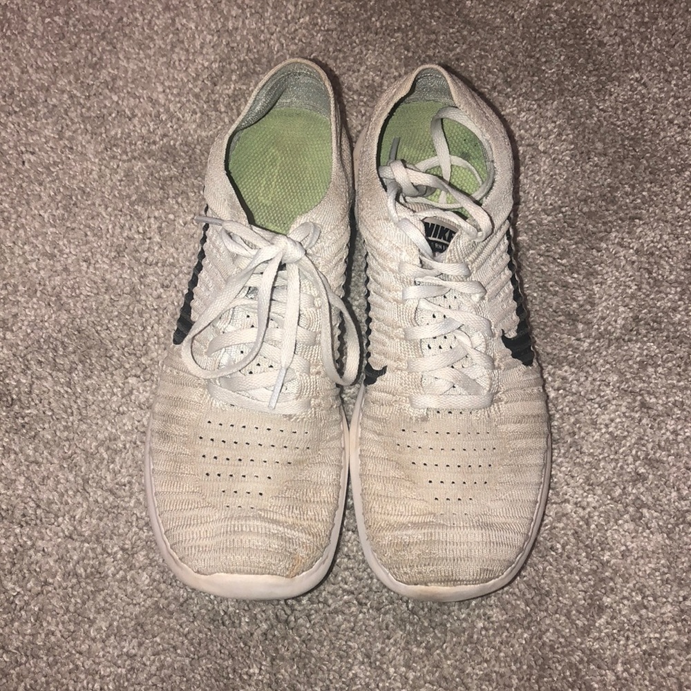 NIKE FREE RN FLYKNIT
